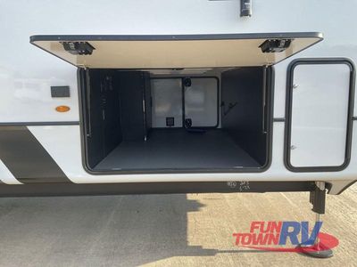 2026 Keystone RV Montana - Photo 13