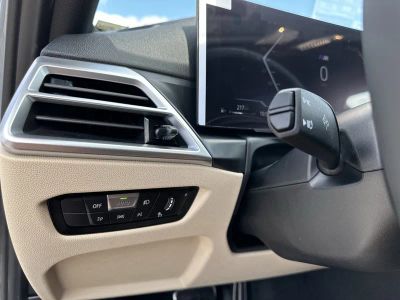 2026 BMW 3 Series — photo 29 view