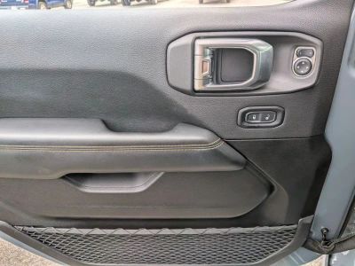 2025 Jeep Wrangler - Photo 25