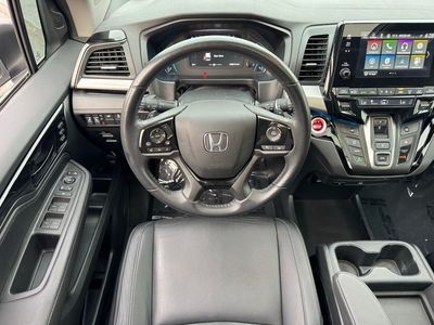 2023 Honda Odyssey Touring - Photo 18