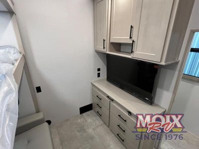 2026 Grand Design Solitude - Photo 18