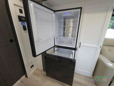 2026 Venture RV Stratus - Photo 36