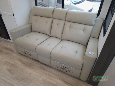 2026 Venture RV Stratus - Photo 49