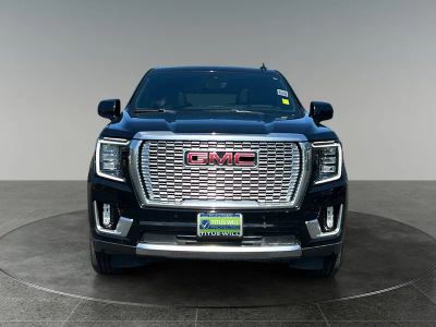 2021 GMC Yukon — side profile view
