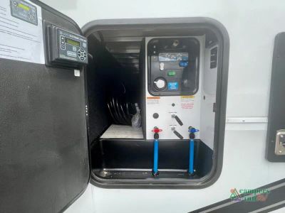 2026 Grand Design Momentum G-Class — photo 10 view