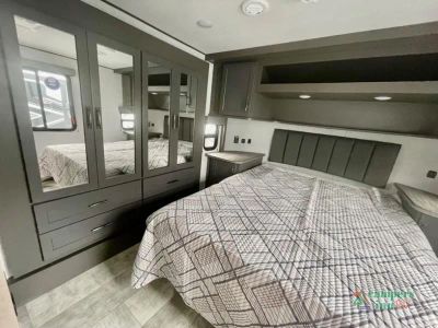 2026 Grand Design Momentum G-Class — photo 43 view