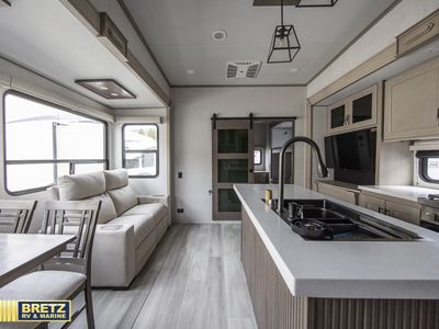 2024 Grand Design Influence - Photo 20