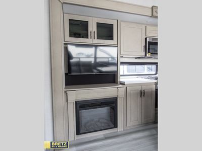 2024 Grand Design Influence - Photo 29