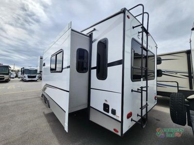 2023 Keystone RV Cougar - Photo 4