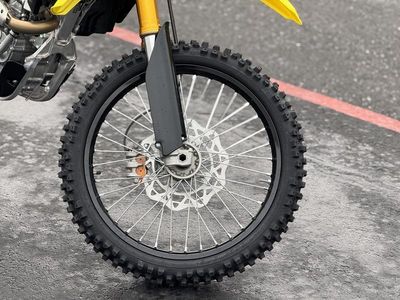 2026 Suzuki RM-Z450 - Photo 9