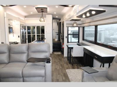 2025 Jayco North Point - Photo 6