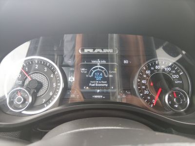 2025 Ram 1500 — photo 14 view