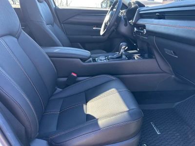 2025 Mazda CX-50 - Photo 36