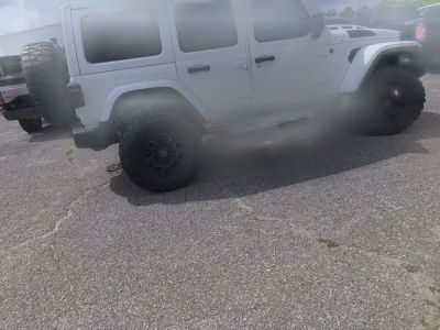 2024 Jeep Wrangler — photo 8 view