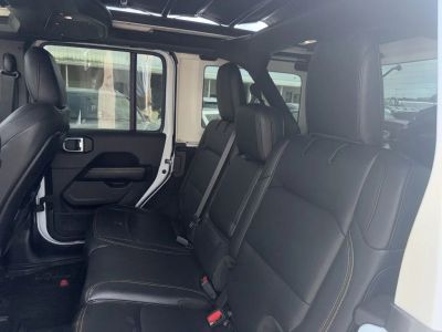 2024 Jeep Wrangler — photo 26 view