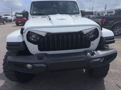 2024 Jeep Wrangler — photo 11 view