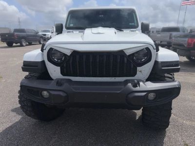 2024 Jeep Wrangler — photo 12 view