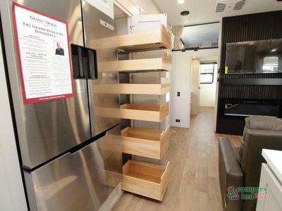 2026 Grand Design Influence — photo 15 view