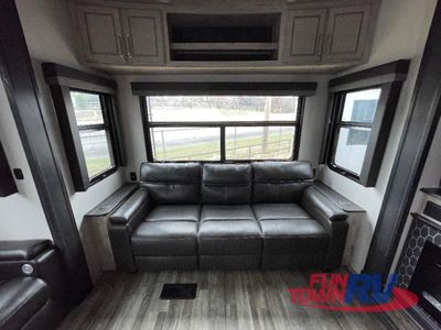 2022 Keystone RV Avalanche - Photo 20