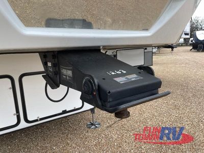 2022 Keystone RV Avalanche - Photo 6