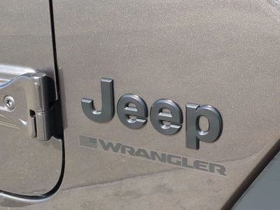 2026 Jeep Wrangler — photo 13 view