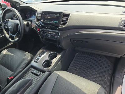 2021 Honda Passport — photo 12 view