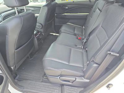 2021 Honda Passport — photo 17 view
