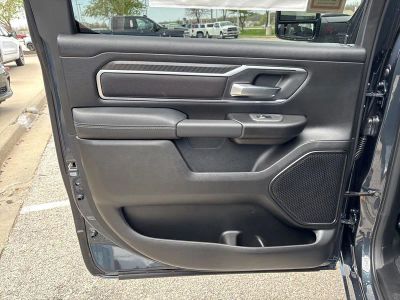 2026 RAM 1500 — photo 38 view