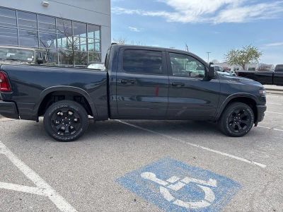 2026 RAM 1500 — photo 32 view