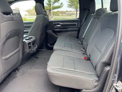 2026 RAM 1500 — photo 40 view