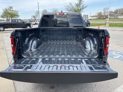 2026 RAM 1500 — photo 37 view
