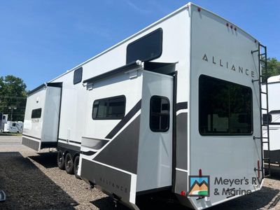 2026 Alliance RV Benchmark - Photo 4