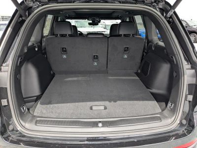2026 Jeep Grand Cherokee — photo 12 view
