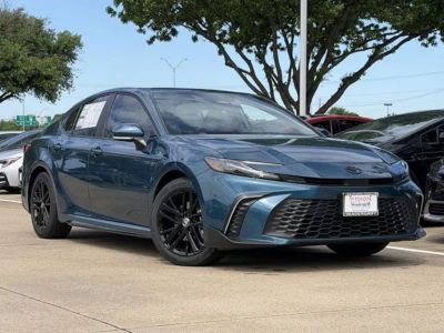 2026 Toyota Camry - Photo 2