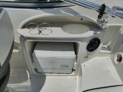 2016 Stingray 214LR (OB) — photo 7 view