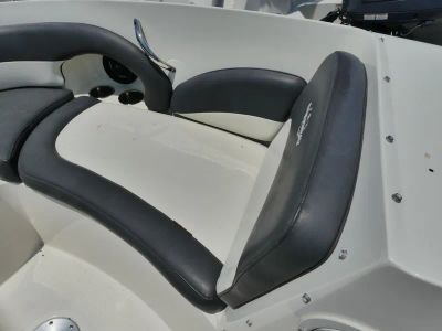 2016 Stingray 214LR (OB) — photo 16 view