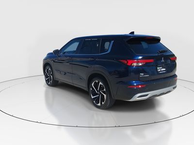 2024 Mitsubishi Outlander - Photo 5