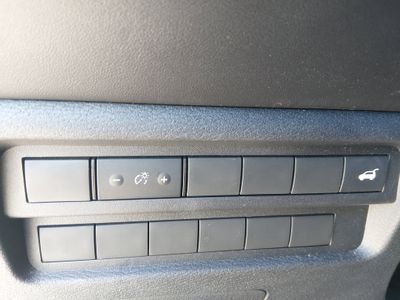 2024 Mitsubishi Outlander - Photo 13