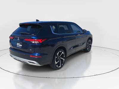 2024 Mitsubishi Outlander - Photo 7
