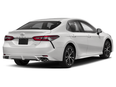 2018 Toyota Camry - Photo 2