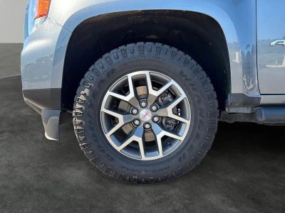 2021 GMC Canyon — interior view