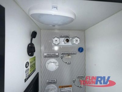 2026 Keystone RV Montana - Photo 11