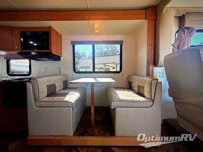 2014 Coachmen Pursuit - Photo 7