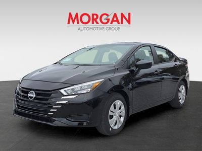 2025 Nissan Versa - Photo 4