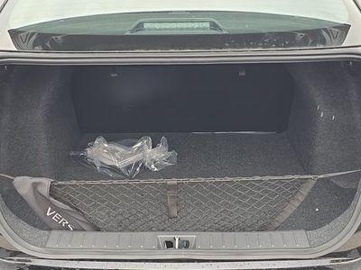 2025 Nissan Versa - Photo 12