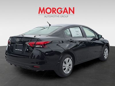 2025 Nissan Versa - Photo 6