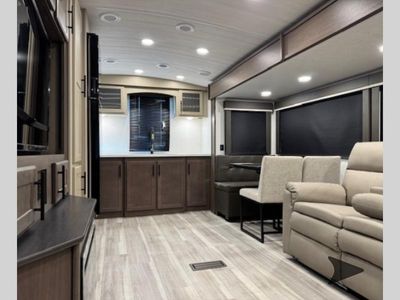 2026 Keystone RV Cougar Half-Ton - Photo 10