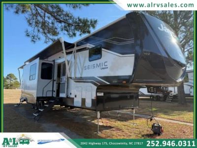 2026 Jayco Seismic Toy Hauler - Photo 1
