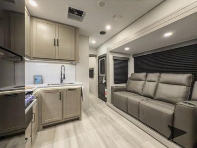 2026 Grand Design Momentum G-Class - Photo 3