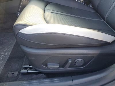 2025 Kia K5 - Photo 9